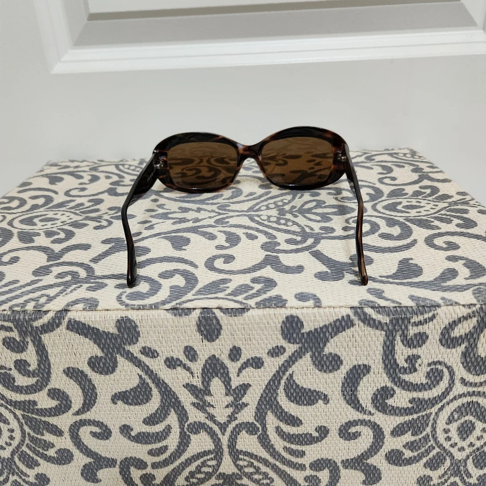 Vintage Ellen Tracy  Brown Oval Sunglasses - Picture 3 of 7